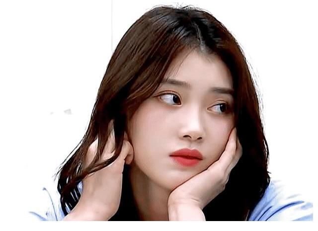 沈小婷從C位掉到16名，外國人也覺得離譜，明白這節(jié)目為啥挨罵了