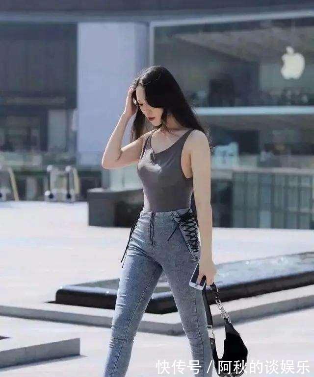 半身裤|凹凸紧致的打底裤美女,让造型显得时髦不单调,颜值过人