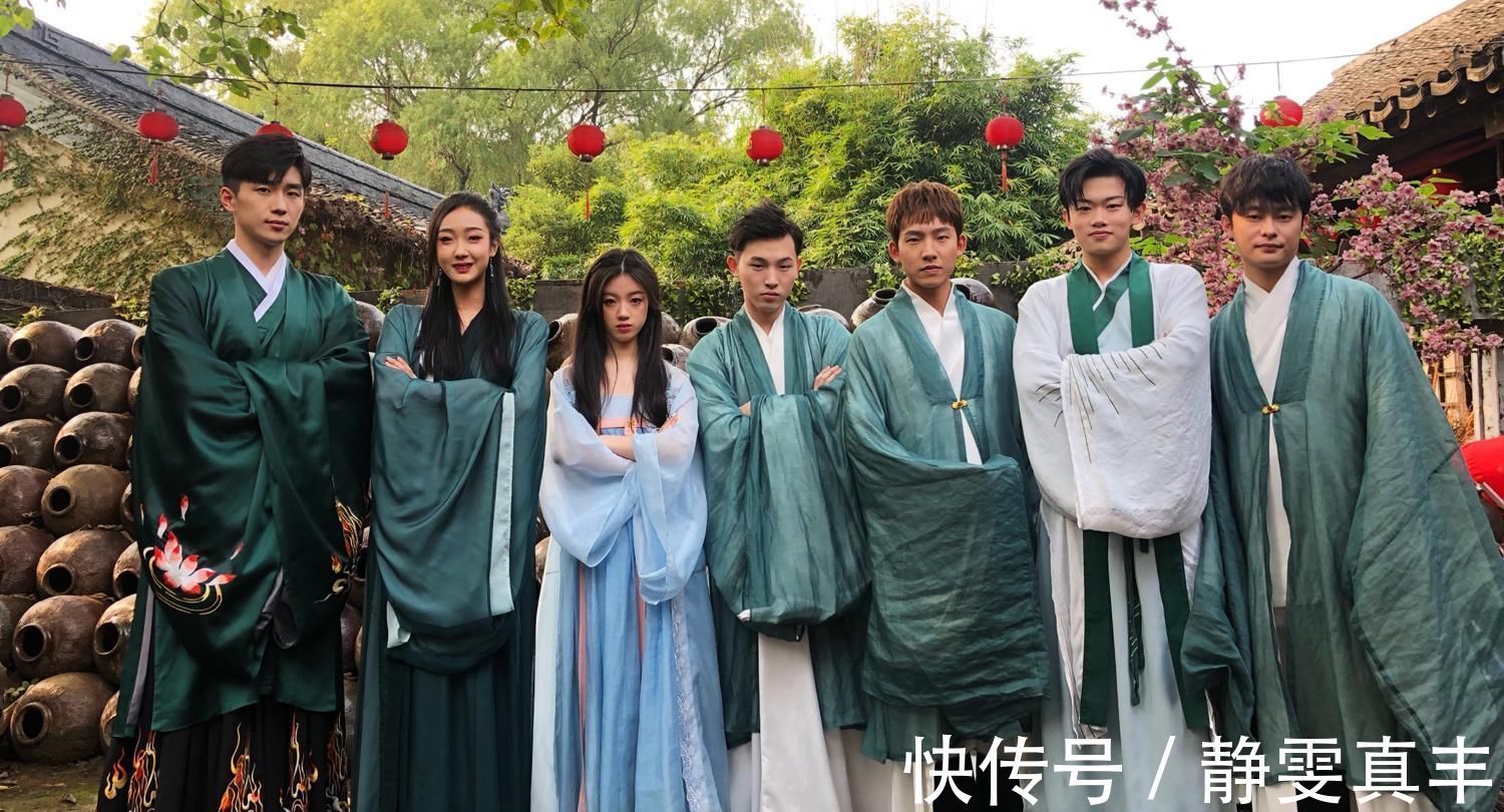 資源|中國好聲音學員資源對比：單依純?nèi)骈_花，有人接商演有人只能曬吃喝