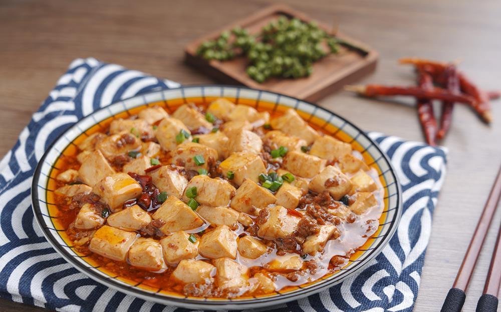 需加|麻婆豆腐一炖就碎?只需加一步,豆腐久炖不碎,细腻有弹性!