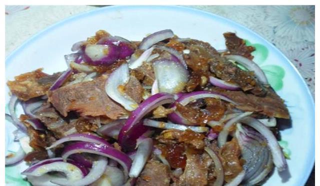 婆婆生日老公想去饭店过，我在家做一桌菜庆祝，饭后婆婆夸我懂事