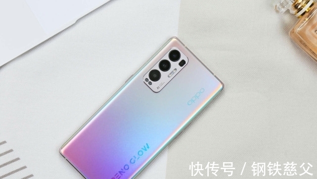 oled|老机型降价之后更强？OPPO Reno5 Pro+或力压GT大师探索版