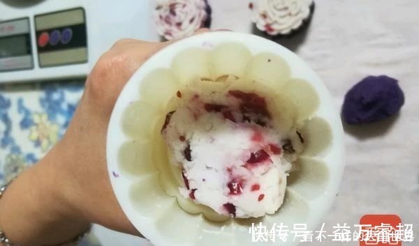 胃不舒服三分治七分养,平常多吃“它”,保护肠胃修复胃黏膜