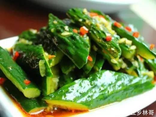 吃了半辈子黄瓜,这个做法百吃不腻,开胃又下饭,一日三餐都适合