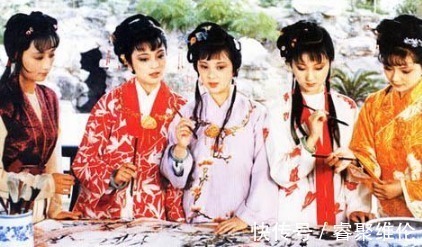 红楼圆梦$曹雪芹写了《红楼梦》后四十回吗?写了,书稿被这个人找到了