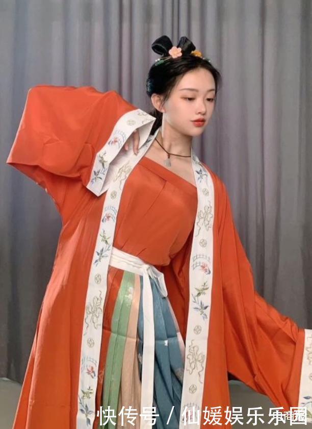 汉服|以赚钱为耻,把汉服卖成白菜价,23岁少女年入超1亿,还要做成百年企业!