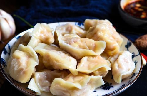 莲藕|不管调什么饺子馅，3种调料不能少，很多人不放，难怪饺子不鲜香
