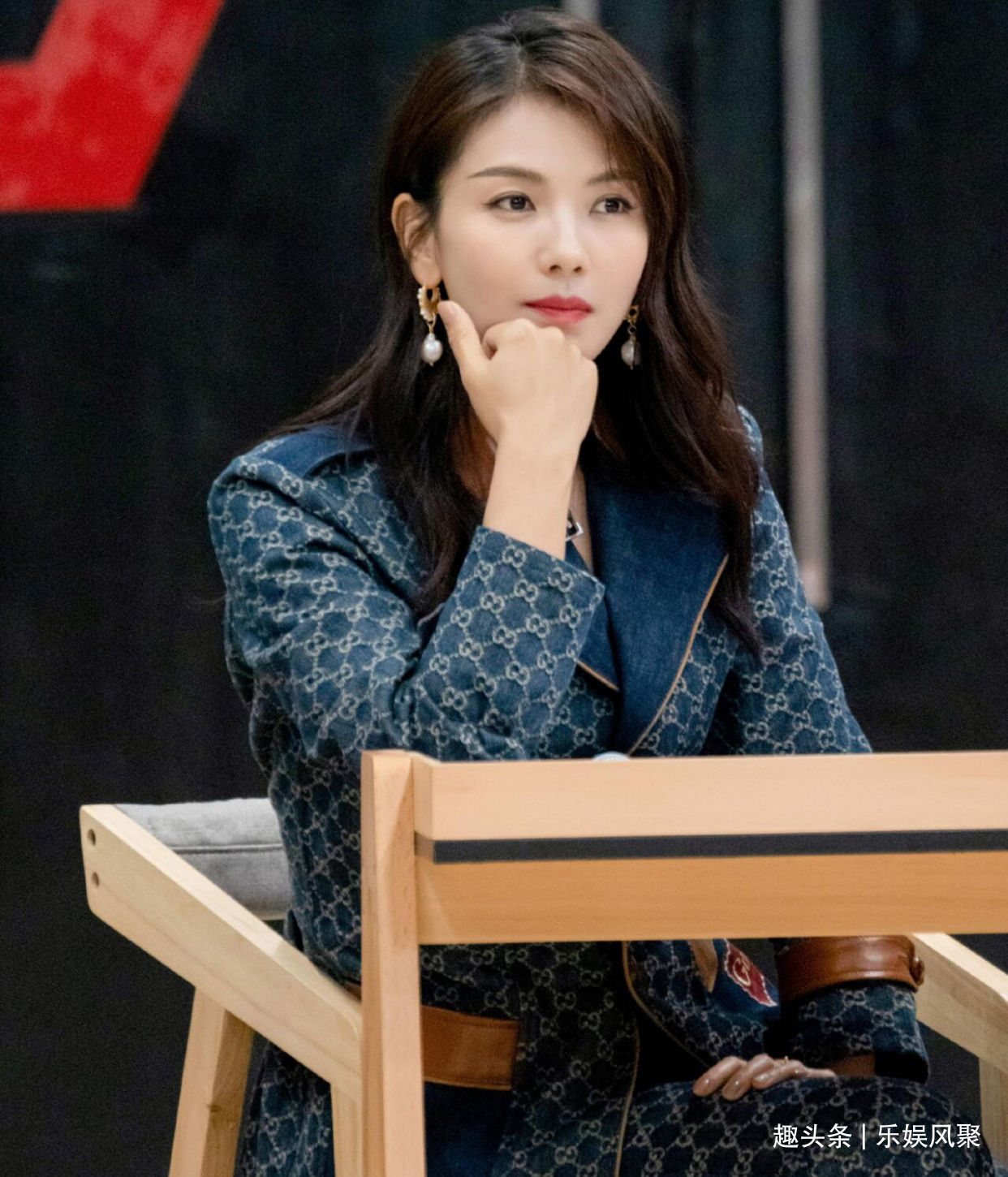 刘涛调侃可以把自己p掉，因点评犀利登上热搜，宛如章子怡附体