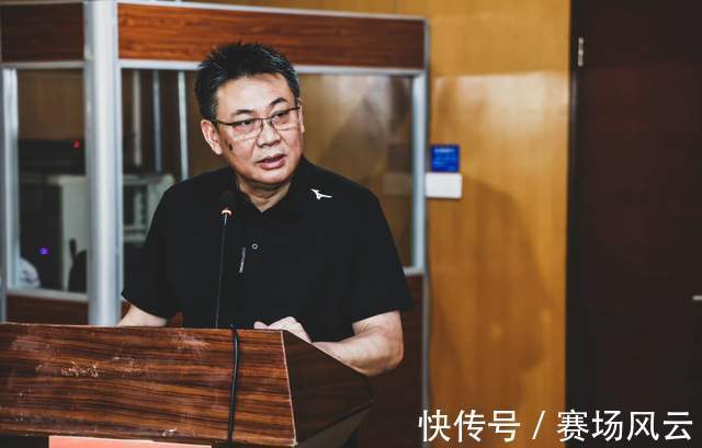 蔡斌|张常宁不给蔡斌面子?恩师刚上任就宣布婚期,球迷担心类似曾春蕾