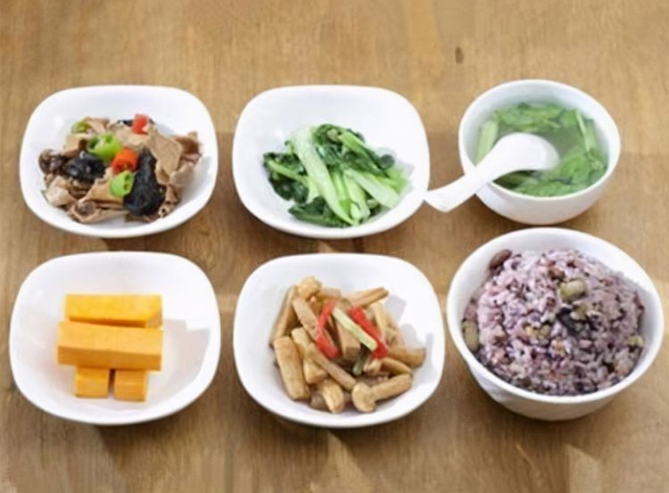 信号|胎儿也会“营养不良”?3种信号提醒孕妈,该“补一补”了