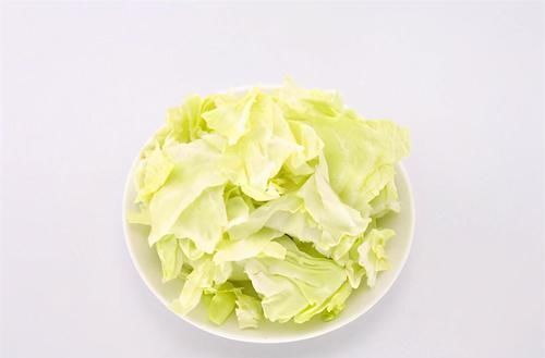 冬天来了,不妨多吃3种食物,疏通血管,皮肤紧致,延缓衰老