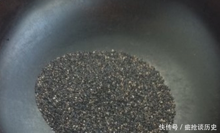 1碗面粉简单一炒,1周早餐就够了,吃的时候一冲,营养美味又解馋