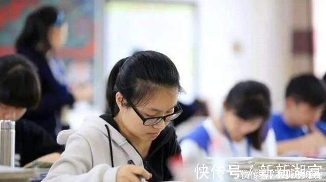 书单|“哈佛学霸”书单中,历史书占比最多,初中生现在培养还来得及