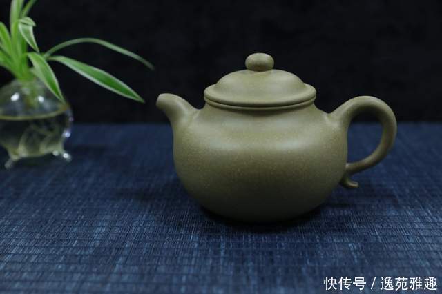  沈洁|「紫砂壶欣赏」煮一壶光阴的茶，愿你安然向暖！沈洁作品欣赏