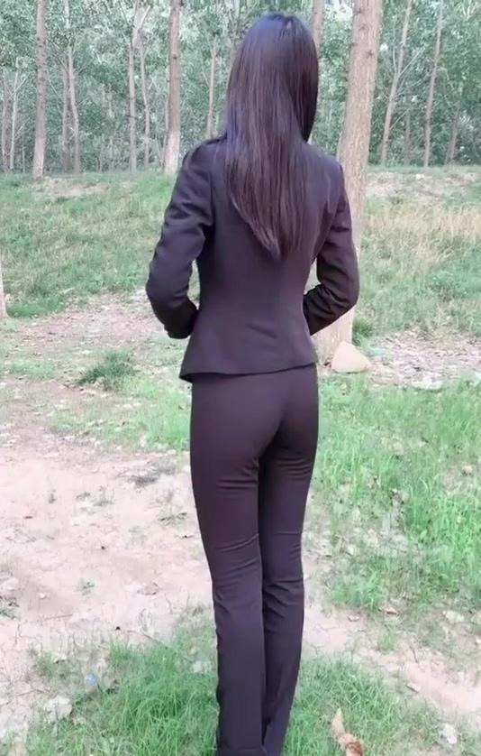 唯美|青春唯美背影,女孩,你的背影包含了太多