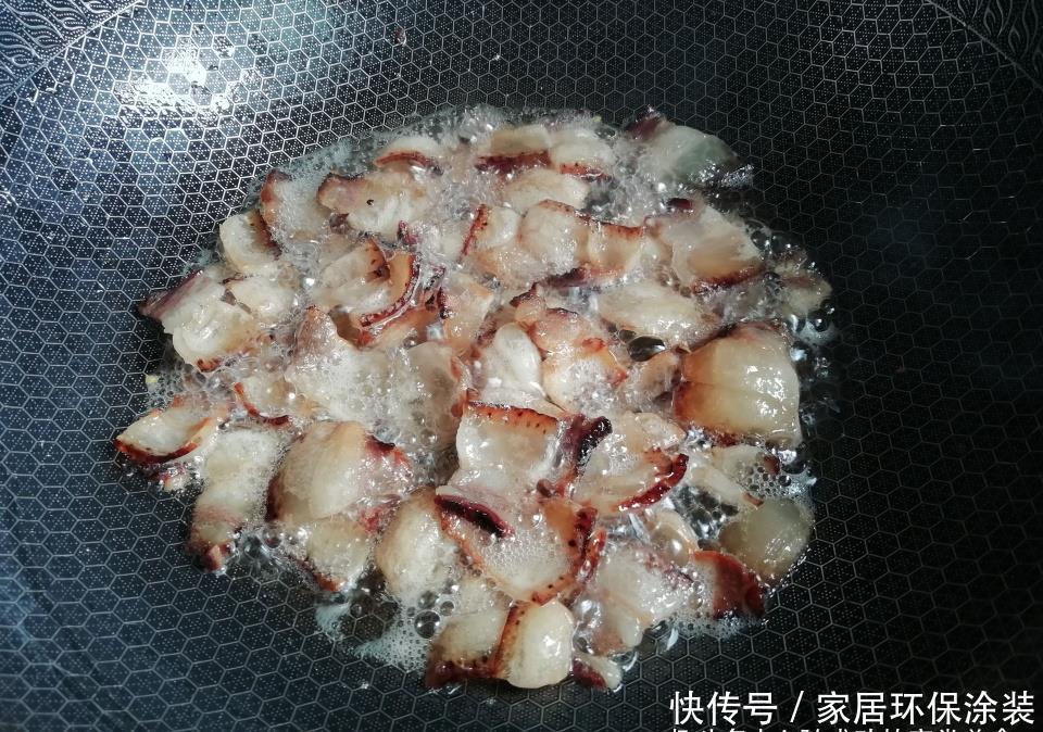 香菜|此菜我家每年晒20斤，和腊肉是绝配，肉香菜鲜口感好，家人都爱吃