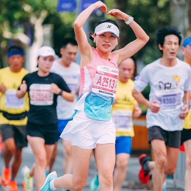 春夏秋冬|跑步之后,你觉得自己哪方面变得更好了听听这4位跑者怎么说