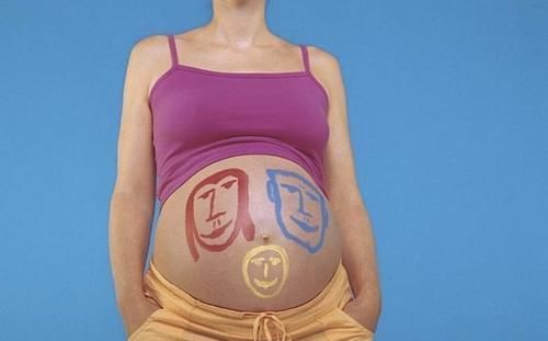 区别|孕肚上怀和下怀有啥区别?与宝宝性别无关,父母要知道