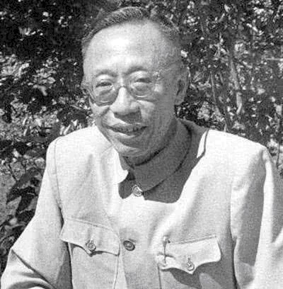 清西陵|溥仪去世时,大清已灭亡50余年,他怎么还能葬入清朝皇陵?