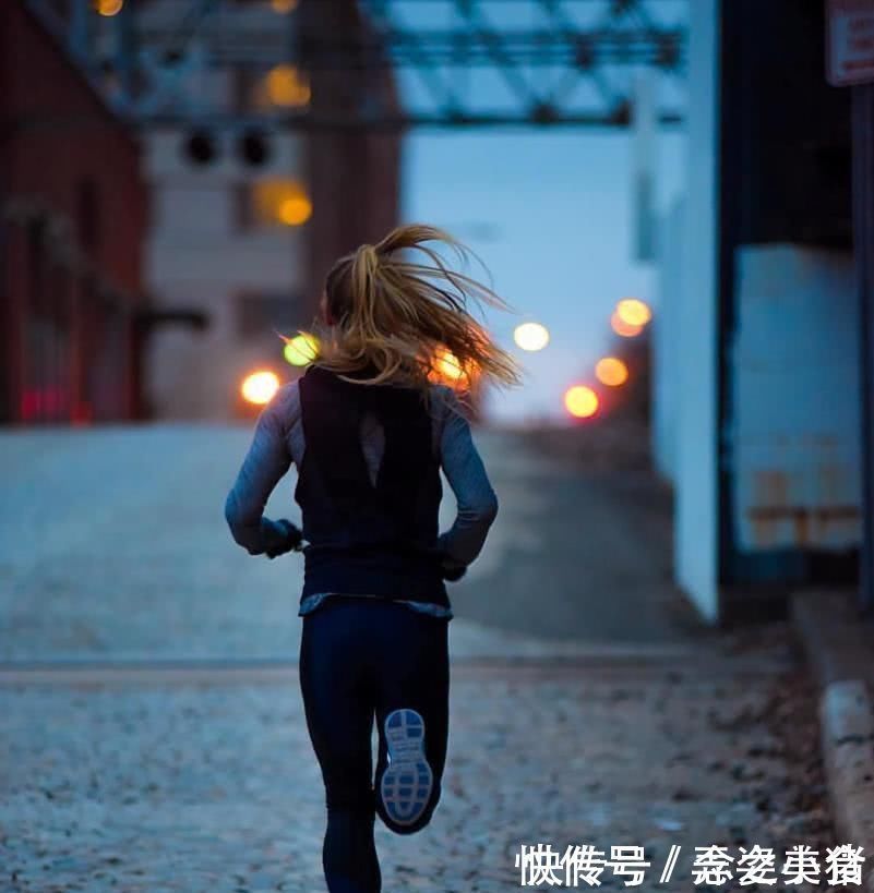 减肥|跑步出汗越多,减肥越快这是假象能不能瘦下来还得看这几点