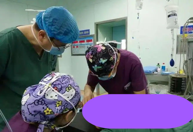 麻醉科|“花臂男”做手术，护士根本没扎针的地方，医生在脖子上扎了一针