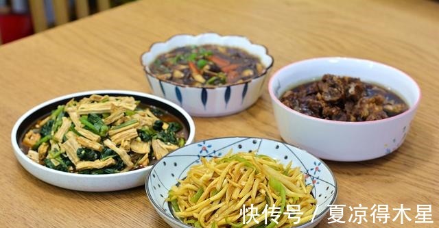 北京一家3口的晚餐,一荤三素经济实惠,不哗众取宠接地气儿!