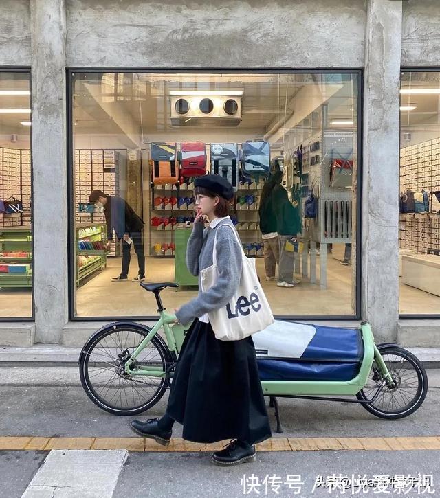 liy今春流行的鞋子,拜托你穿这3双,很洋气