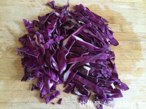 养胃|退休中医胃不舒服的人，多吃3种菜，常喝1碗水，有助于养胃