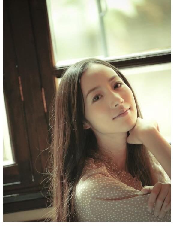 跨界当导演备受争议，她的走红史才霸气