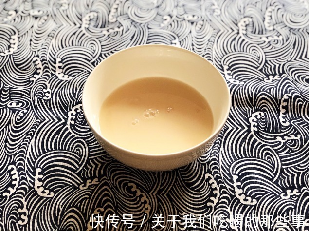 酵母粉|发面除了加酵母，有2样也不能少，还要做关键1步，30分钟发满1盆