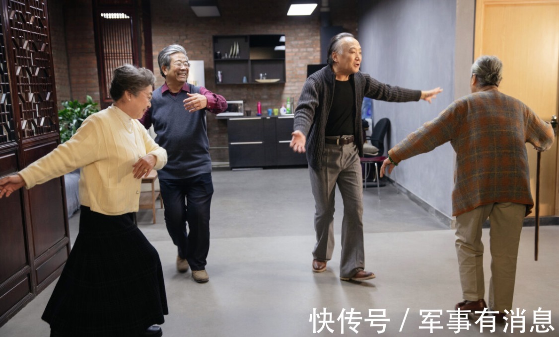 长寿|人过70，走路时有这几种行为，一般都能长寿