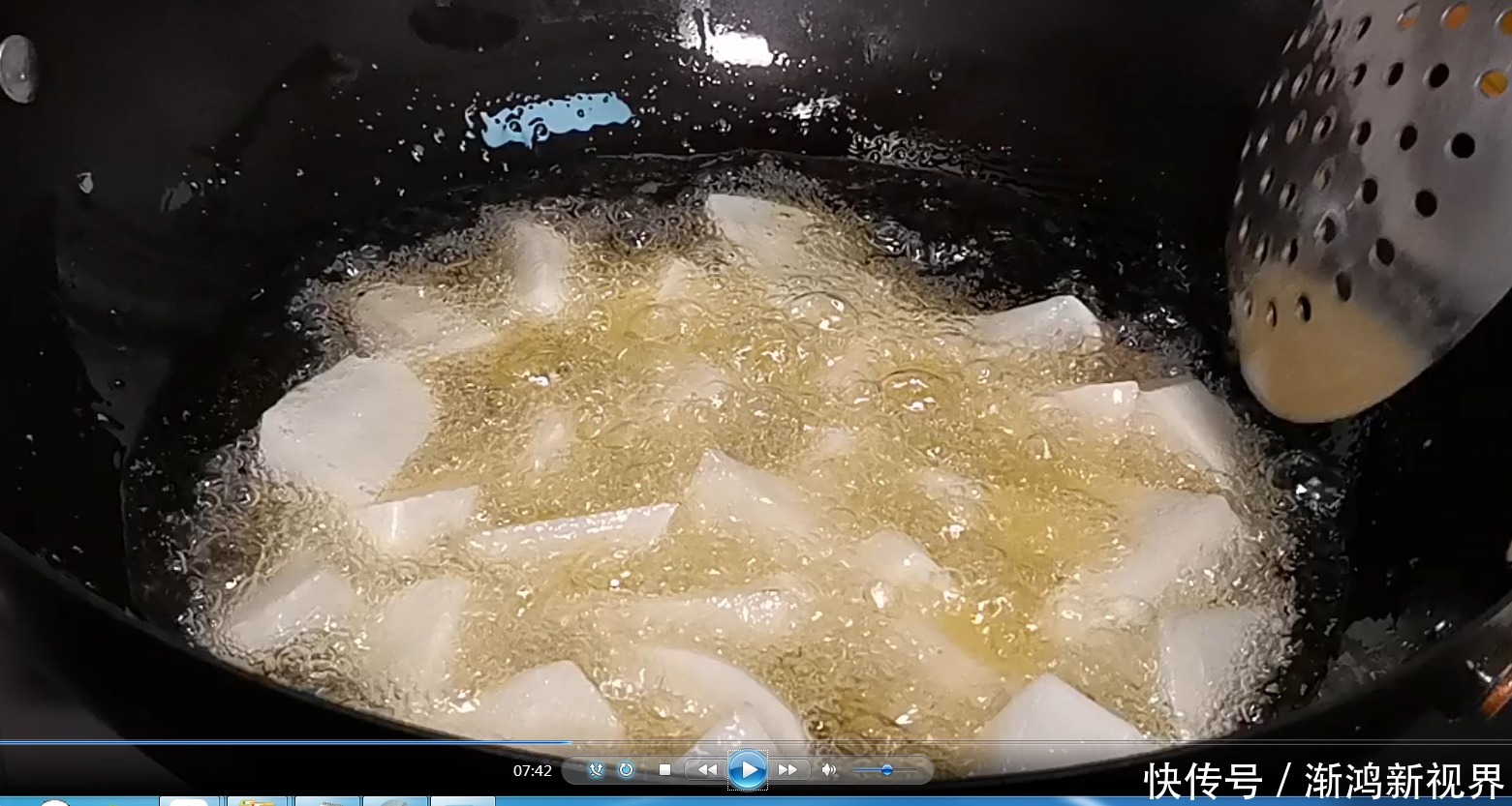 下饭|白萝卜这样做,比吃肉还下饭,营养味道好,要经常做给家人吃