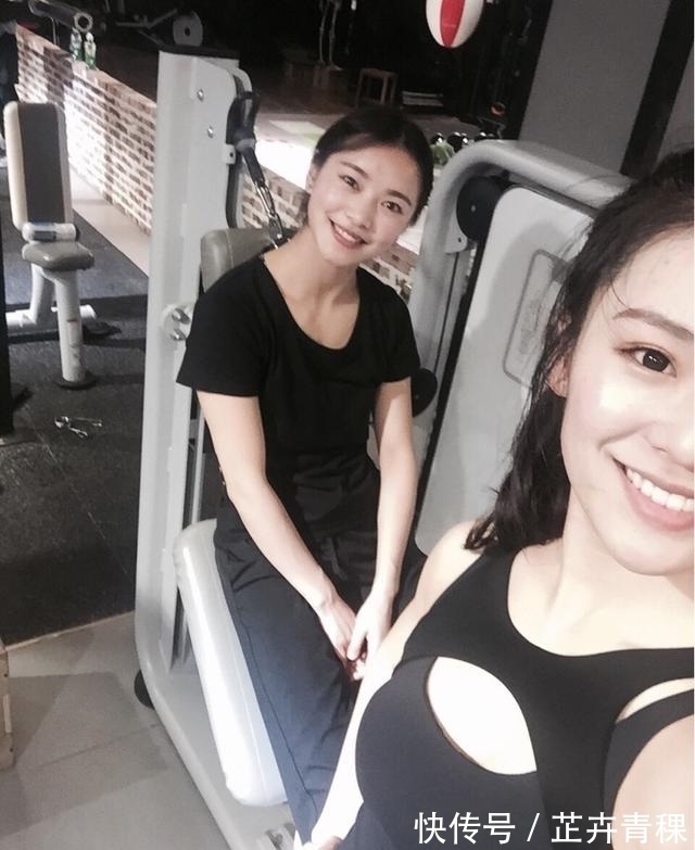 女大学生|成都女大学生每天吃10个鸡蛋!蜂腰翘臀!拿下比基尼冠军!