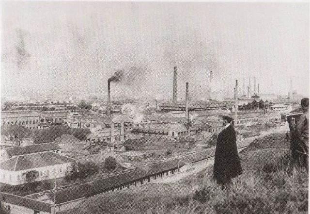 清朝钢轨历经百年,如今依然坚固耐用,专家:每根都是无价之宝