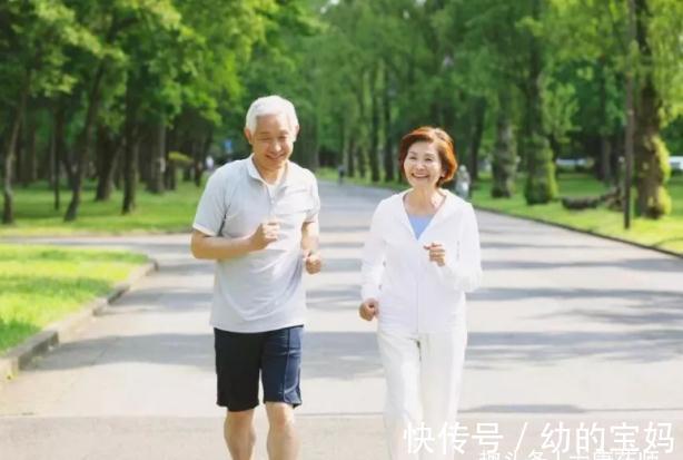 血管|高血压在出现的时候，身体会有2个异常表现，切莫忽视！