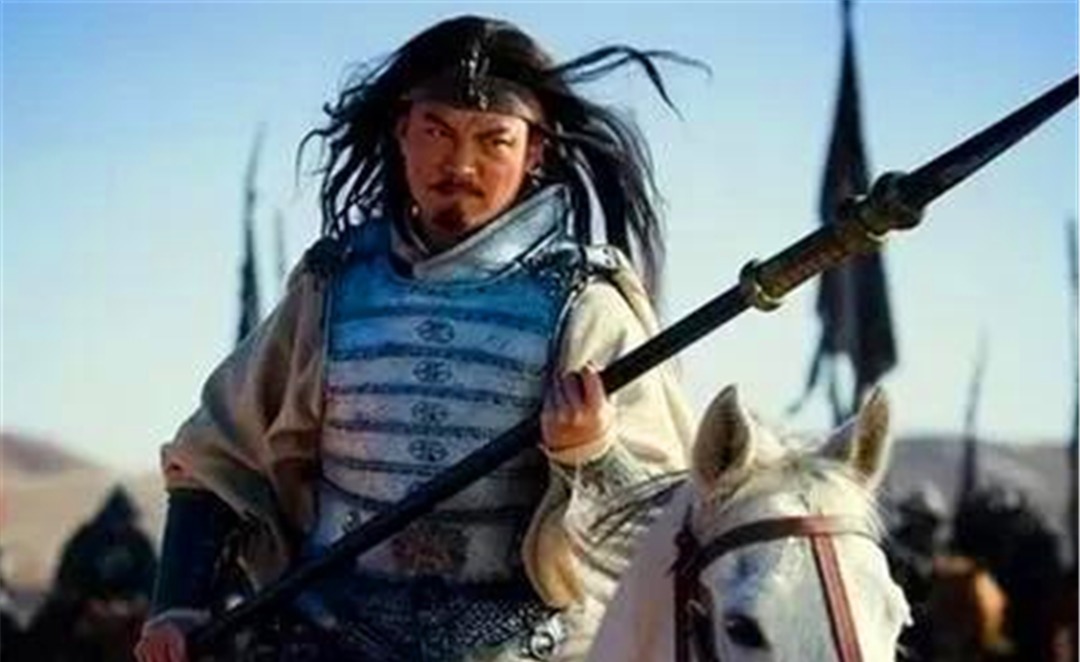 马超|曹洪名气远不如许褚,为何能够与马超恶战四十多个回合,救了曹操的老命?