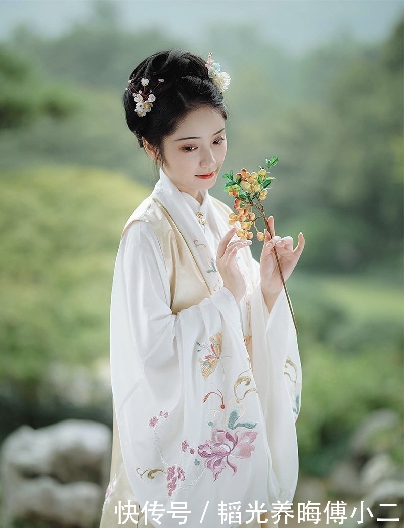 七绝|七绝《疑是瑶池入梦中》新韵