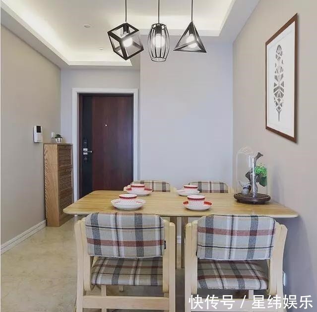 推拉门|把阳台推拉门拆了,只用窗帘做装饰,没想到大家都说更好看