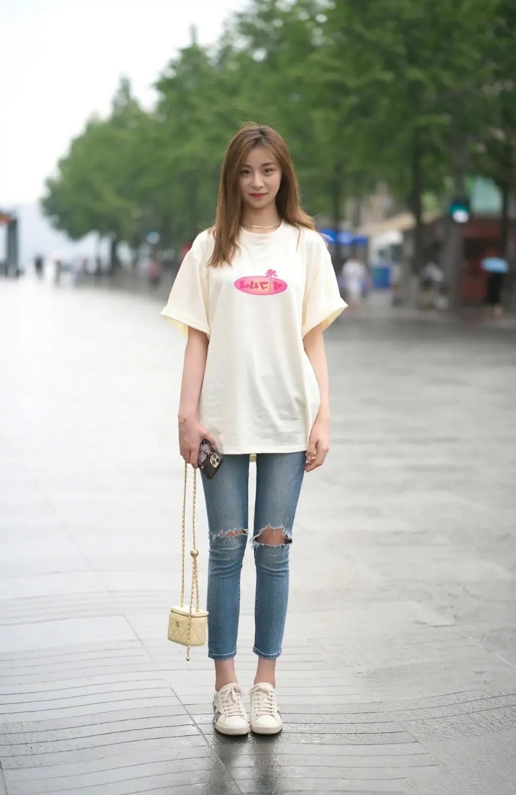 时尚|夏季必备“短袖”穿搭分享,青春活力,时尚减龄!