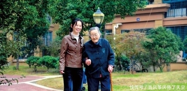 儿女|儿女双全,分家产的时候别“平分”,7旬老人的话过来人会懂!