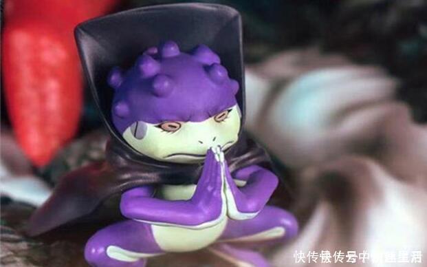 小伙晒豪杰自来也手办，2400元买一赠三，赠品更值钱