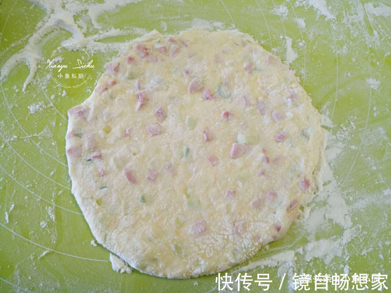 早餐饼又出新做法,不揉面,不发酵,3分钟出锅,香软好吃有层次