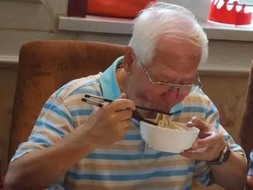 过度肥胖|男人进入60岁之后，若还能顺利完成这四件事，或说明身体素质挺好