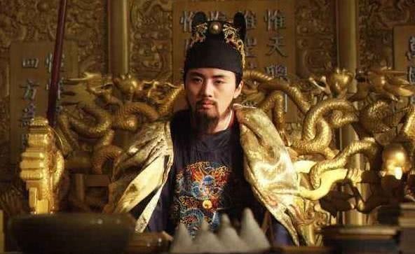 农民起义|西方人一直奇怪,中国历史传承2000多年,为何没有皇室延续至今?