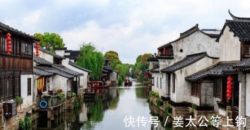 春雨&这首春雨词平淡无奇,最后一句只6字,却成了千古名句!