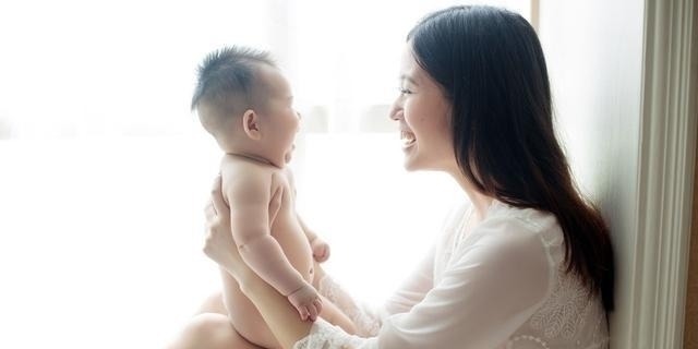 宝宝|“原来你就是妈妈！”，新生宝宝辨别妈妈的方式，让宝妈眼睛一酸