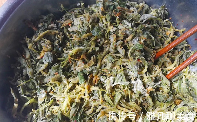 粉蒸苜蓿菜|缺钙就吃一菜,称为“补钙库”,美味可口,长高个,孩子吃脾胃好