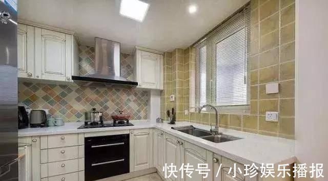 木隔板|老婆在客厅隔出来个榻榻米房，来参观的邻居都快踏破门槛