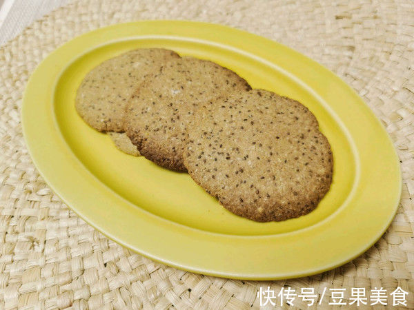 奇亚籽红糖燕麦饼干