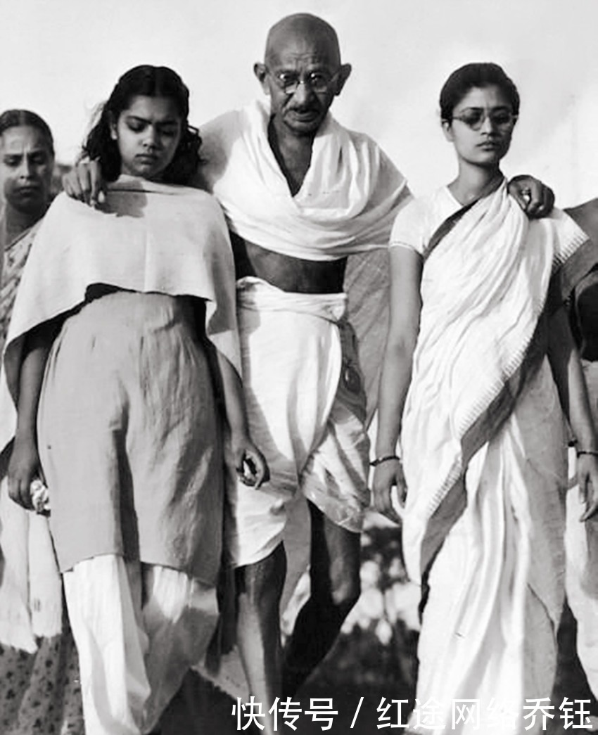老照片:还原印度甘地,揭示所谓“圣雄”为何在中国没有市场